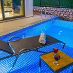 Ortaç 3 Doğa Içerisinde, Korunaklı Villa Kaş