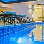 Villa Ortaç 3 Doğa Içerisinde, Korunaklı *