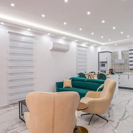 Ortac 3 Doga Icerisinde, Korunakli Villa