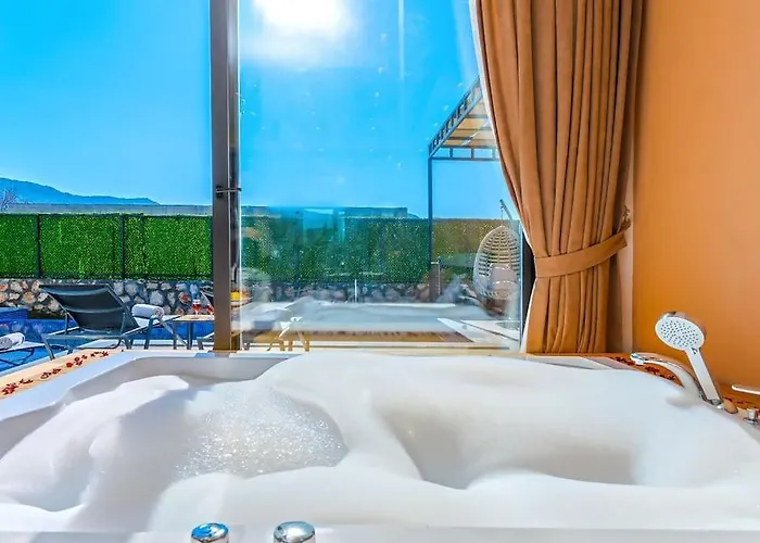 Ortac 3 Doga Icerisinde, Korunakli Вилла